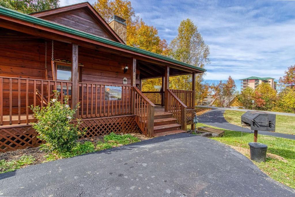 The Nut House, Hot Tub, Game Room, Wifi, 1089 Free Tickets Each Paid Day, Dollywood And More! بيدجن فورج المظهر الخارجي الصورة
